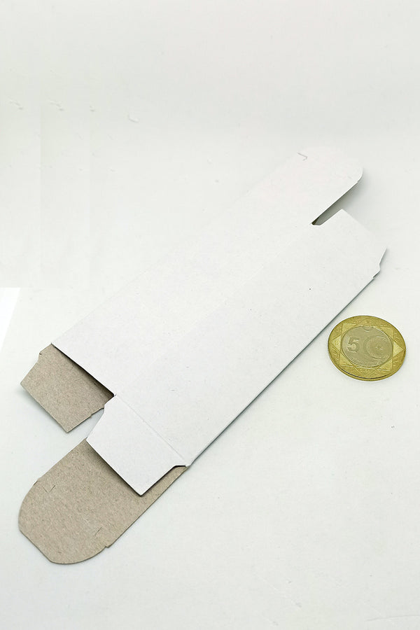 White Paper Box Gift Lipstick Perfume Essential Oil Cosmetics Cream Packs 3.4x3.4x10.4cm (1.34